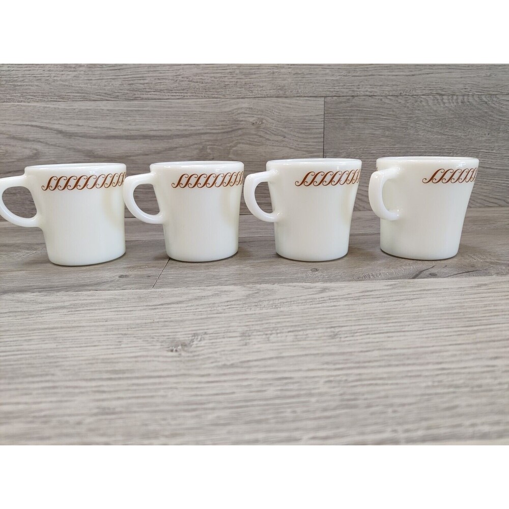 Set of 4 Pyrex 709 Gold Scroll Mugs Milk Glass MCM D-Handle Coffee Cups Vtg